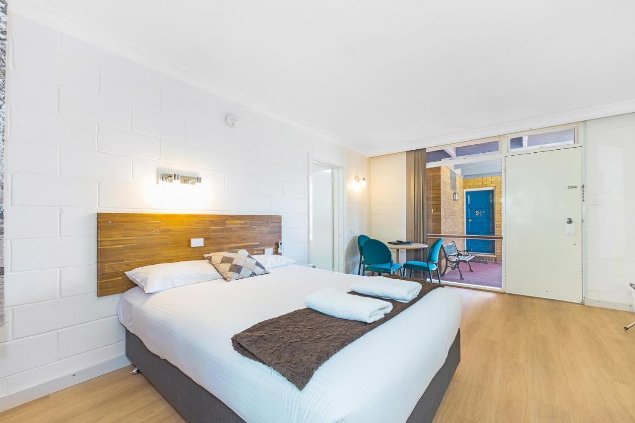 Plainsman Motel Forbes Exteriér fotografie