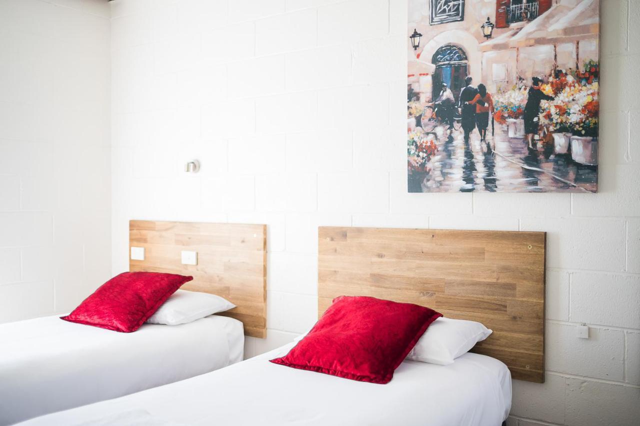 Plainsman Motel Forbes Exteriér fotografie