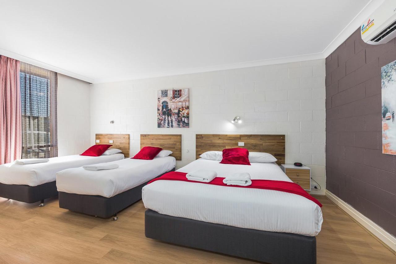 Plainsman Motel Forbes Exteriér fotografie